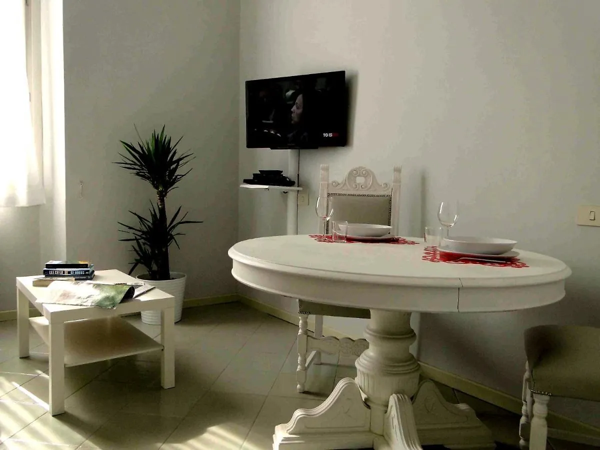 Oltrarno Apartments Florence