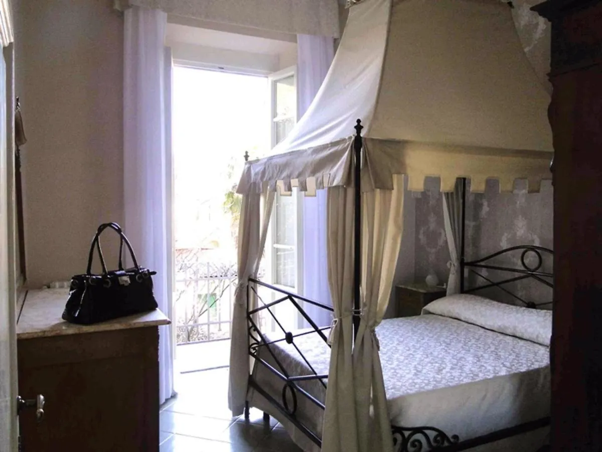 Oltrarno Apartments Floransa